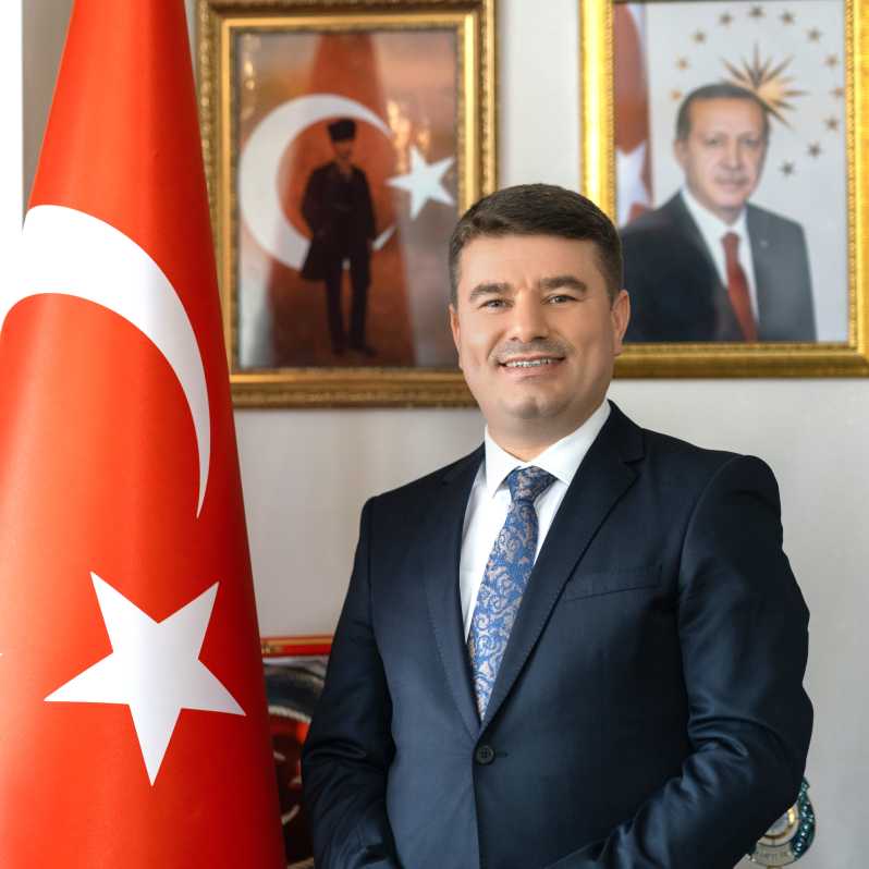 Başkan Dinçer, 'Bayrama kavuşmanın huzur ve bereketini yaşıyoruz' #1